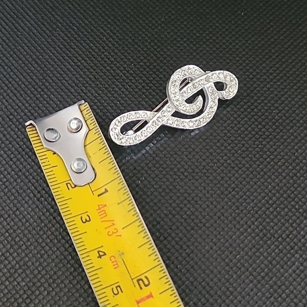 VINTAGE Rhinestone Treble Clef Music Note Brooch - Picture 10 of 12